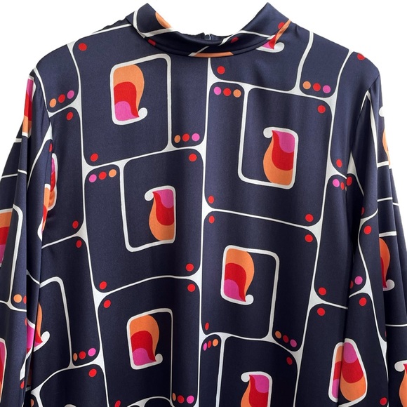 Zara Geometric Print Blouse, Dark Blue, Loose Fit, Long Sleeves, Size Large - Picture 4 of 7